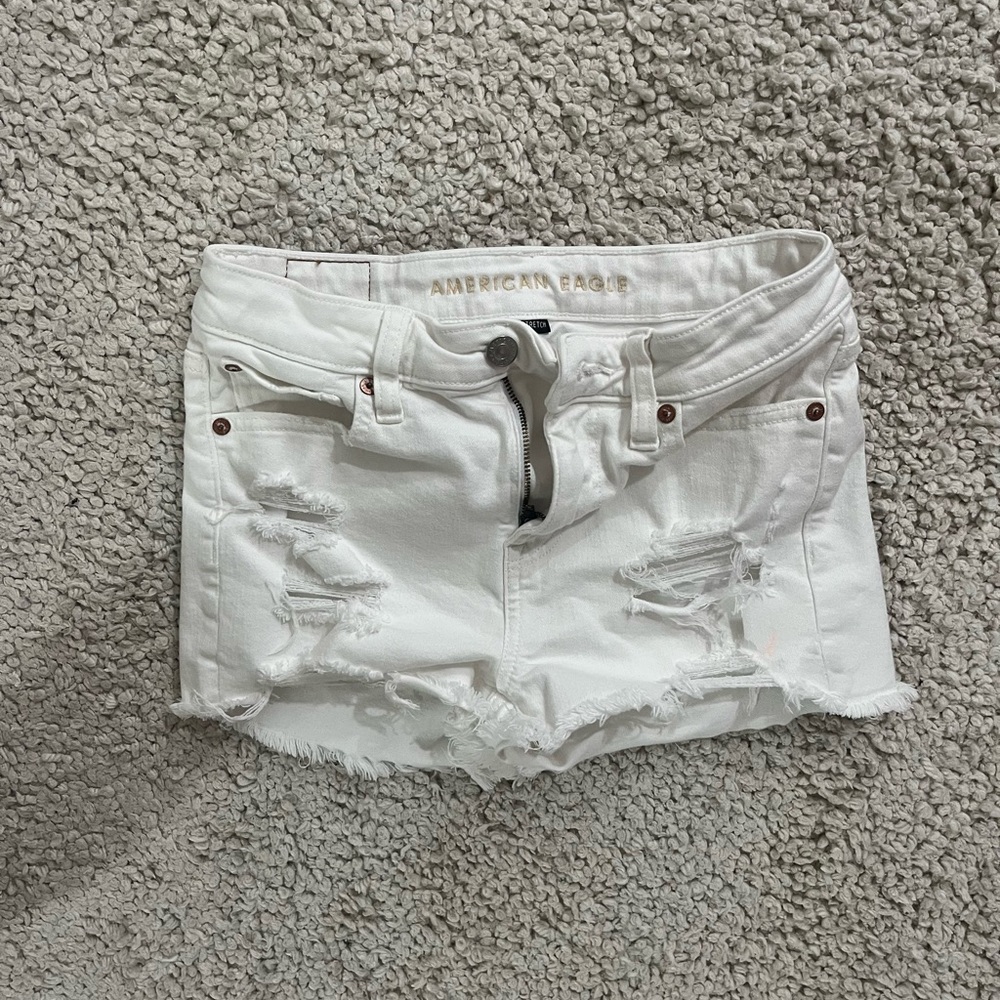 White American eagle jean shorts size 2